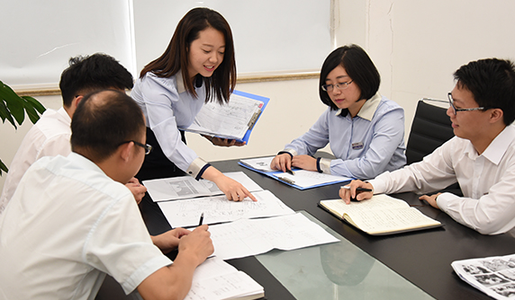 DAKUMAR-Service Team